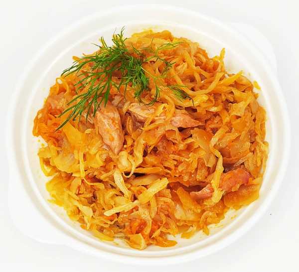 Капуста тушёная с сосисками